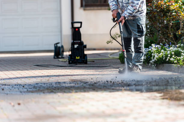 Best Pressure Washing Brick  in Martins Ferry, OH